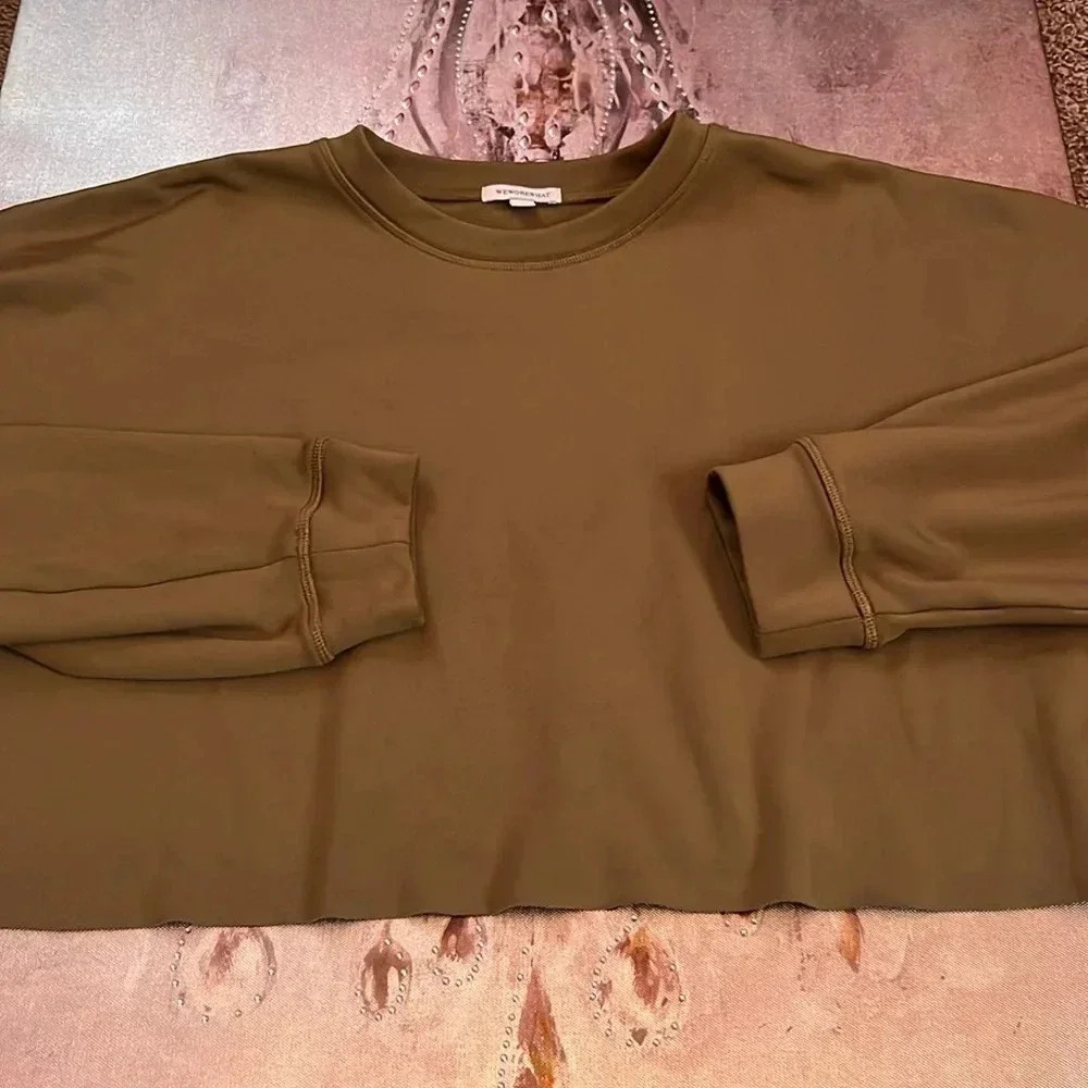 Crop sweatshirt
